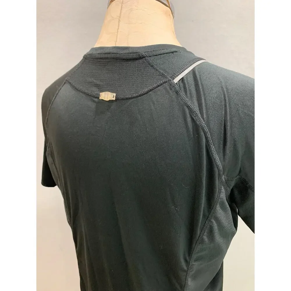 Size XL (16/18) Nike Fit Dry Womens Base Layer Athletic Tshirt 259871-010